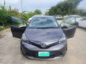 Toyota Vitz F 1.0 2016 for Sale