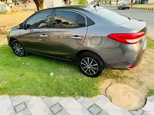 Toyota Yaris ATIV X CVT 1.5 2022 for Sale