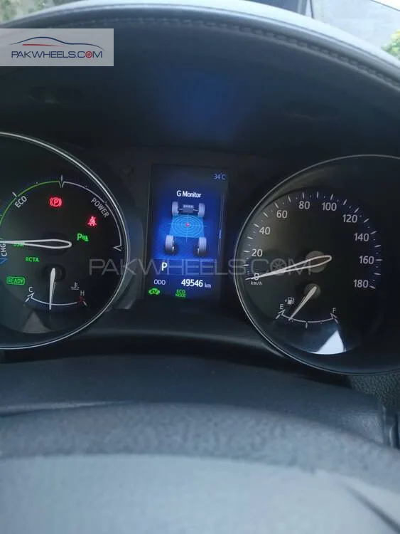 Toyota C-HR 2019 for Sale in Gujranwala Toyota C-HR 2019 for Sale in Gujranwala Image-12