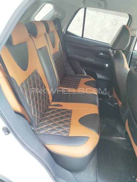 Toyota Raize 2020 for Sale in Lahore Toyota Raize 2020 for Sale in Lahore Image-11