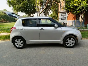 Suzuki Swift DLX 1.3 2010 for Sale