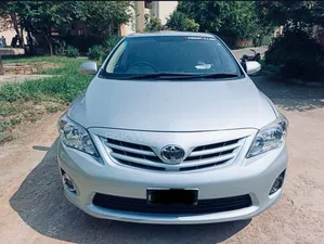 Toyota Corolla Altis SR Cruisetronic 1.6 2013 for Sale