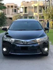 Toyota Corolla Altis Grande CVT-i 1.8 2015 for Sale