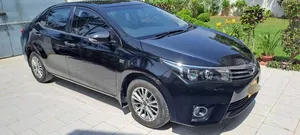 Toyota Corolla Altis Grande CVT-i 1.8 2016 for Sale