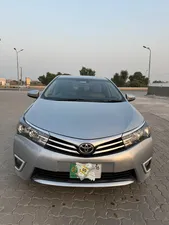 Toyota Corolla Altis Grande CVT-i 1.8 2016 for Sale