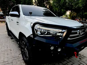 Toyota Hilux Revo V Automatic 2.8 2019 for Sale