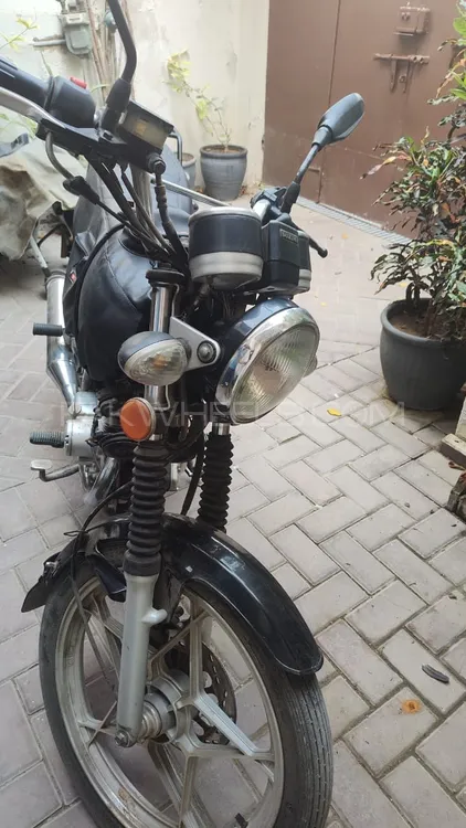 Suzuki GS 150 SE 2020 for Sale Suzuki GS 150 SE 2020 for Sale Image-8