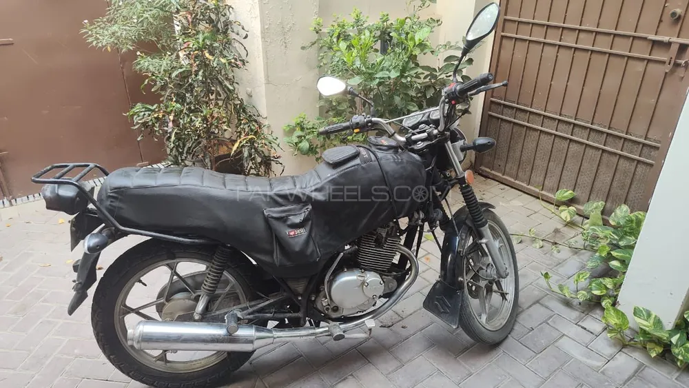 Suzuki GS 150 SE 2020 for Sale Suzuki GS 150 SE 2020 for Sale Image-3
