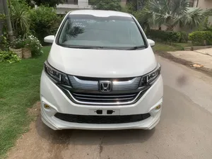 Honda Freed + Hybrid EX 2019 for Sale