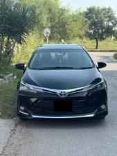 Toyota Corolla Altis Grande CVT-i 1.8 2017 for Sale