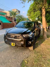 Toyota Hilux Revo V Automatic 2.8 2022 for Sale