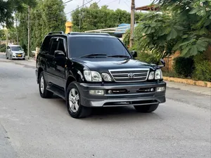 Toyota Land Cruiser Cygnus 2006 for Sale