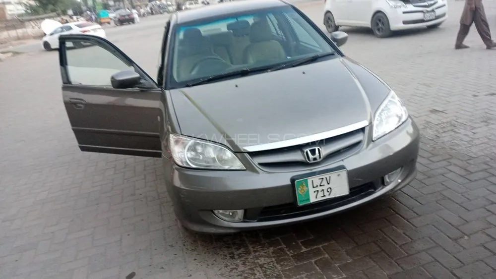 Honda Civic 2005 for Sale in Sargodha Image-1