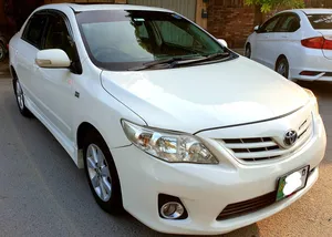 Toyota Corolla Altis SR Cruisetronic 1.6 2013 for Sale