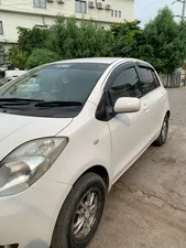 Toyota Vitz F 1.0 2006 for Sale