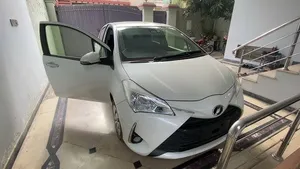 Toyota Vitz F 1.0 2018 for Sale