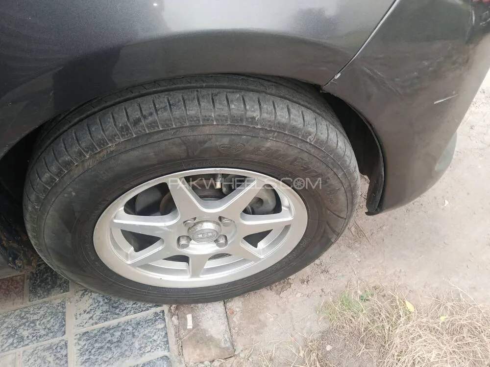 Toyota Vitz 2014 for Sale in Lahore Toyota Vitz 2014 for Sale in Lahore Image-14