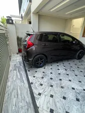 Honda Fit 1.5 Hybrid S Package 2016 for Sale