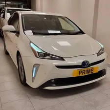 Toyota Prius S Touring Selection 2020 for Sale