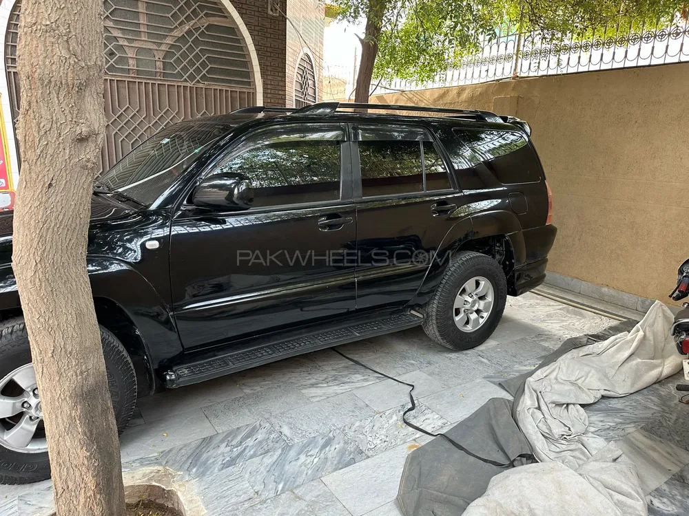 ٹویوٹا سرف 2004 for Sale in لاہور ٹویوٹا سرف 2004 for Sale in لاہور Image-2