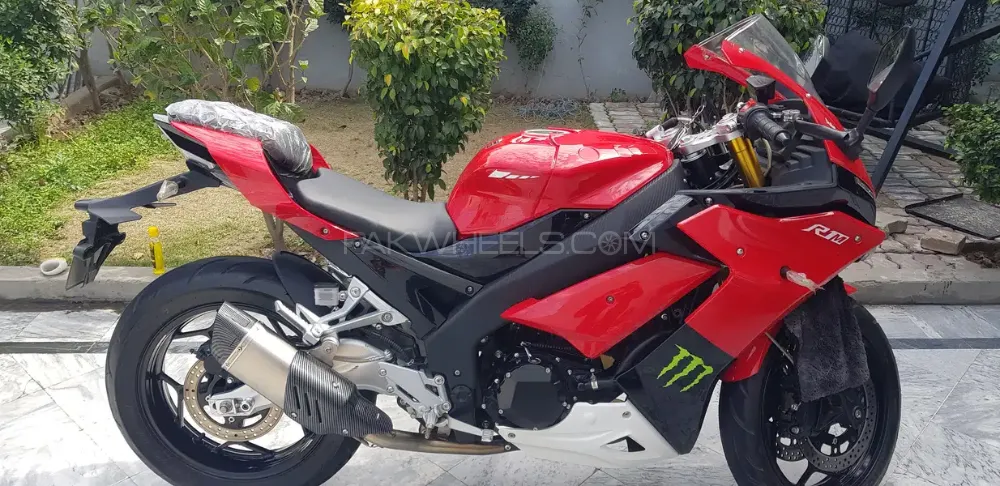 Yamaha YZF-R1 2023 for Sale Image-1
