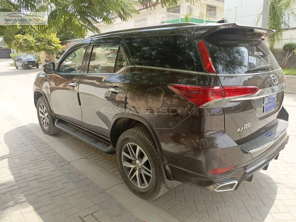 Toyota Fortuner 2017 for Sale in Karachi Toyota Fortuner 2017 for Sale in Karachi Image-5