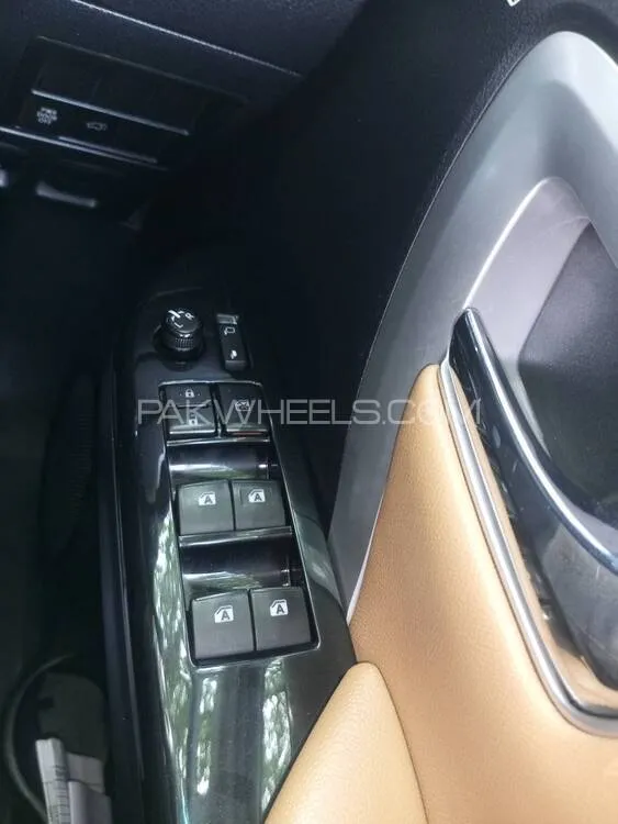 Toyota Fortuner 2018 for Sale in Lahore Toyota Fortuner 2018 for Sale in Lahore Image-12