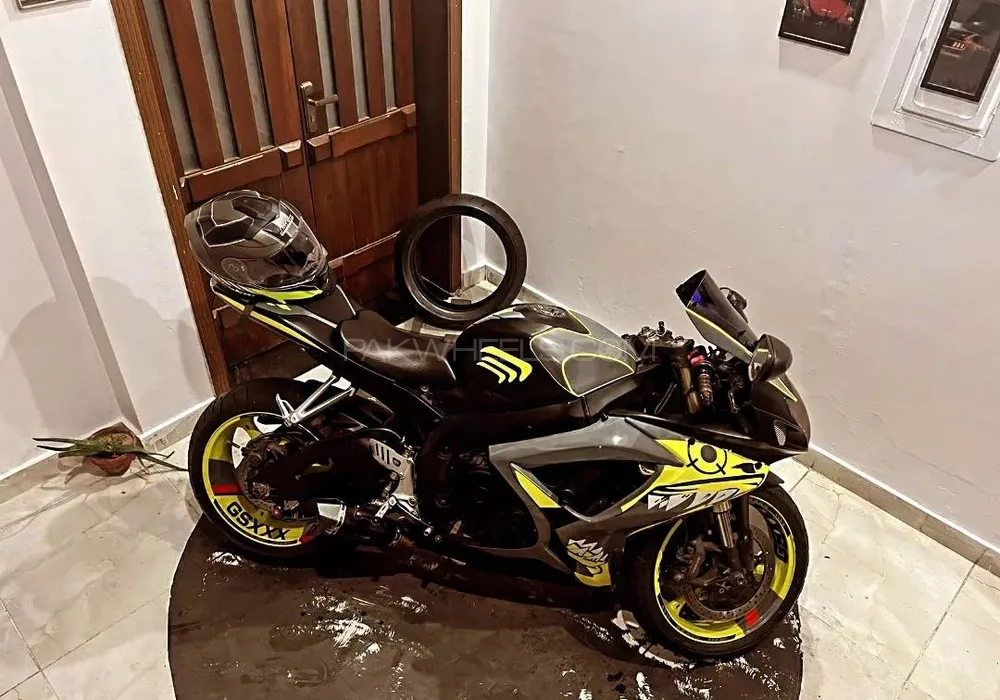 Suzuki GSX-R600 2007 for Sale Suzuki GSX-R600 2007 for Sale Image-3