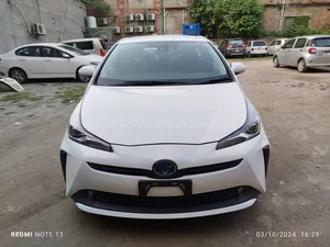 Toyota Prius S 2021 for Sale