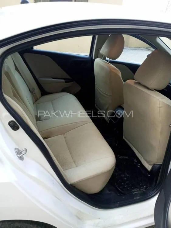 ہونڈا سٹی 2021 for Sale in لاہور ہونڈا سٹی 2021 for Sale in لاہور Image-11
