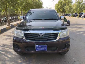 Toyota Hilux Vigo Champ V 2012 for Sale