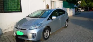 Toyota Prius G 1.8 2011 for Sale