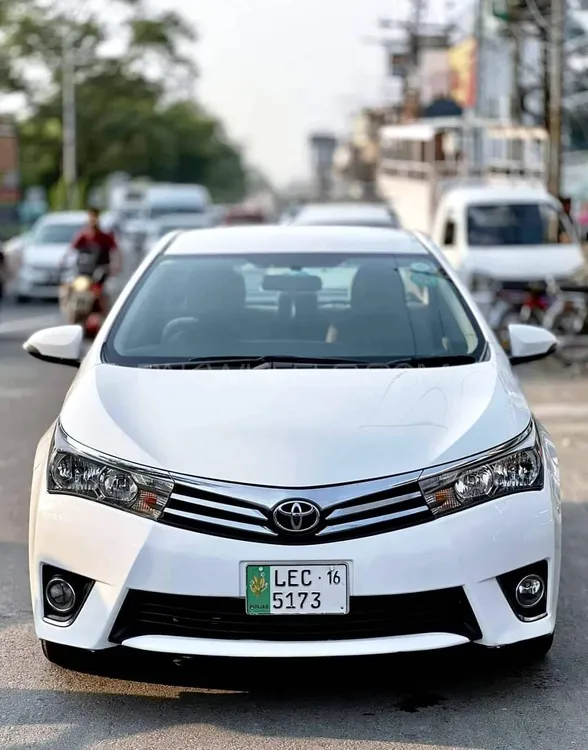 Toyota Corolla 2016 for Sale in Lahore Image-1