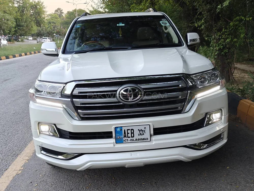 Toyota Land Cruiser 2012 for Sale in Islamabad Image-1