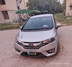 Honda Fit 1.5 Hybrid S Package 2015 for Sale