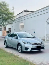 Toyota Corolla GLi 1.3 VVTi 2015 for Sale