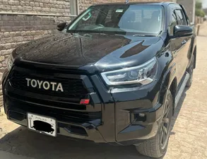 Toyota Hilux Revo V Automatic 2.8 2018 for Sale