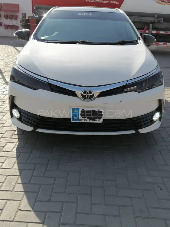 Toyota Corolla 2016 for Sale in Sialkot Image-1