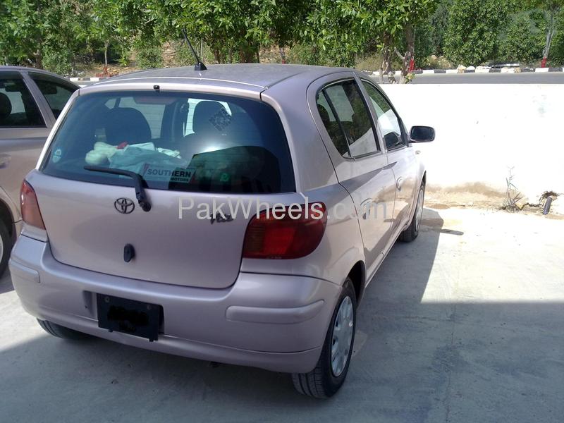 Toyota Vitz 2003 for Sale in Karachi Image-1
