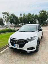 Honda Vezel Hybrid RS Honda Sensing  2018 for Sale