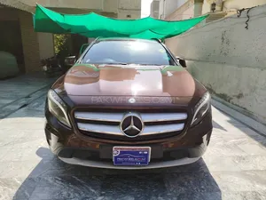 Mercedes Benz GLA Class GLA200 2014 for Sale