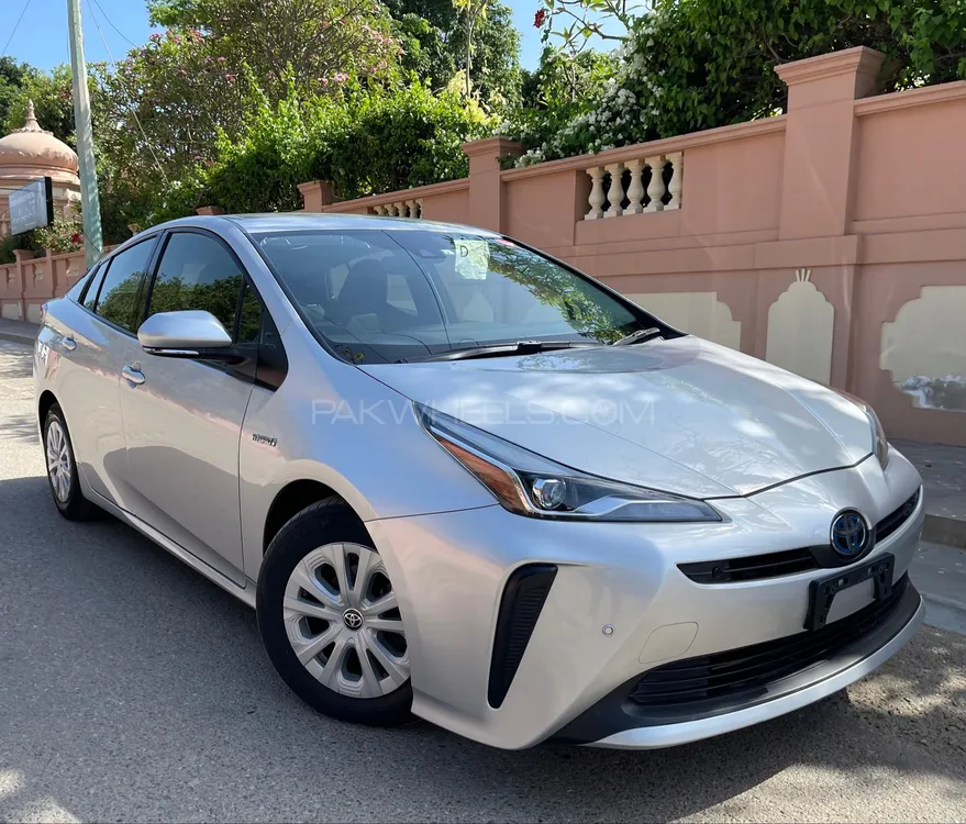 Toyota Prius 2019 for Sale in Karachi Image-1