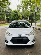 Toyota Aqua S 2015 for Sale