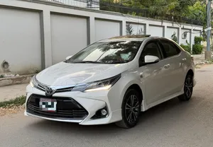 Toyota Corolla Altis Grande X CVT-i 1.8 Beige Interior 2022 for Sale