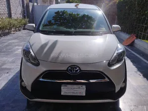 Toyota Sienta X 2018 for Sale