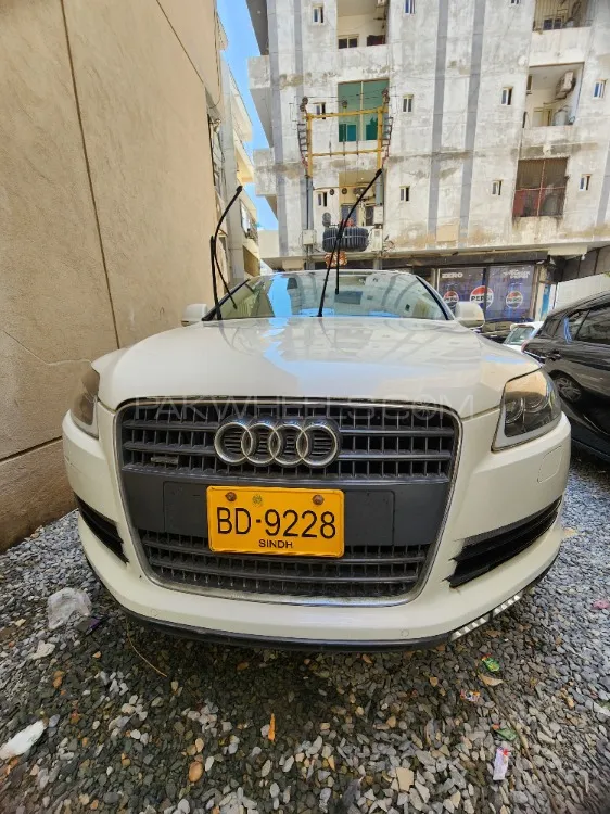 Audi Q7 2008 for Sale in Karachi Image-1