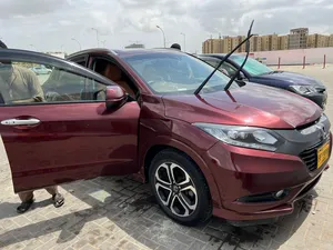 Honda Vezel Hybrid Z 2015 for Sale