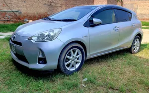 Toyota Aqua S 2014 for Sale