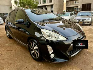 Toyota Aqua X Urban 2015 for Sale