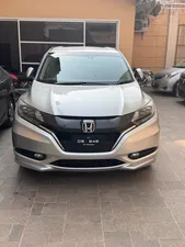 Honda Vezel Hybrid X L Package 2015 for Sale